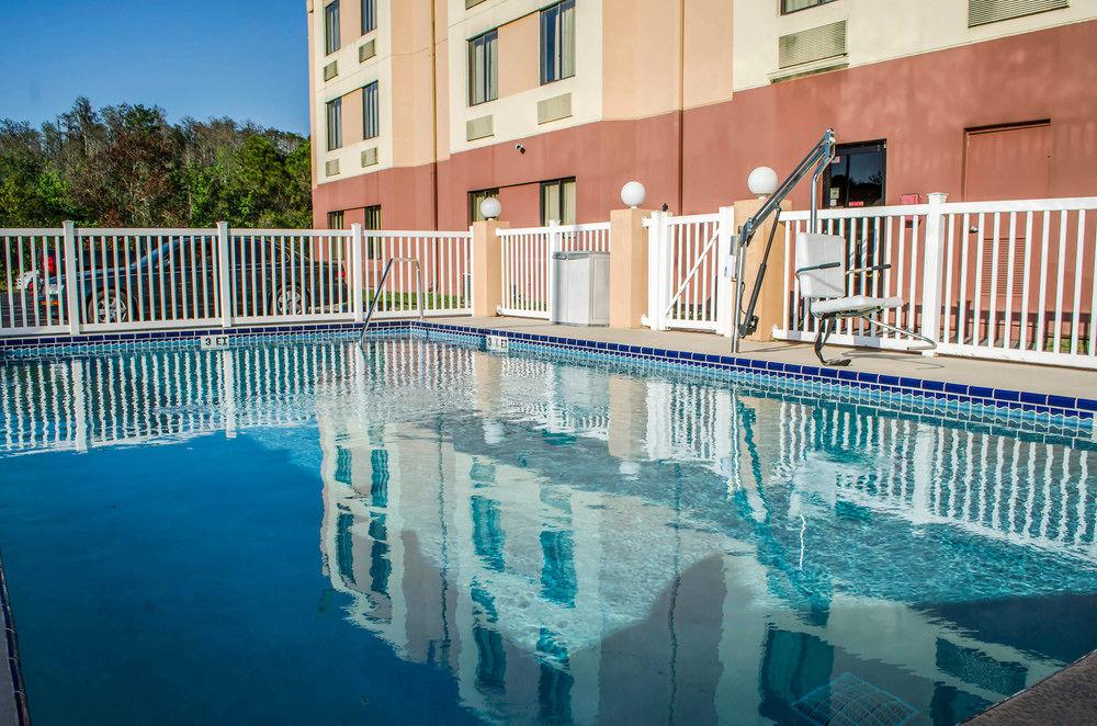 Spot X Hotel Tampa - Wesley Chapel By The Red Collection Zewnętrze zdjęcie