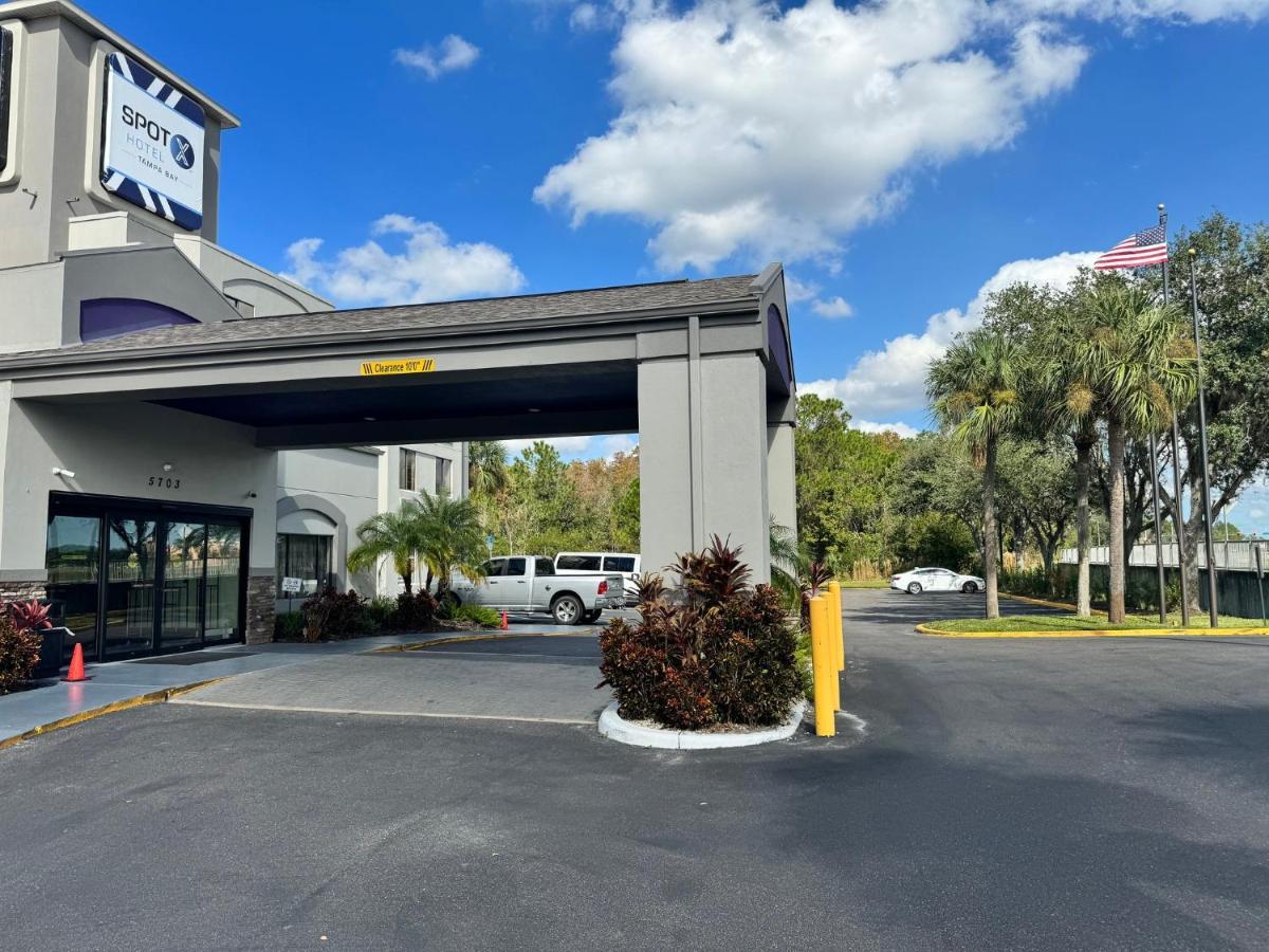 Spot X Hotel Tampa - Wesley Chapel By The Red Collection Zewnętrze zdjęcie
